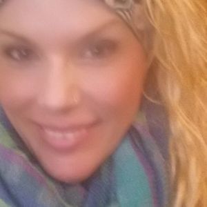 Meet your Posher, Danelle